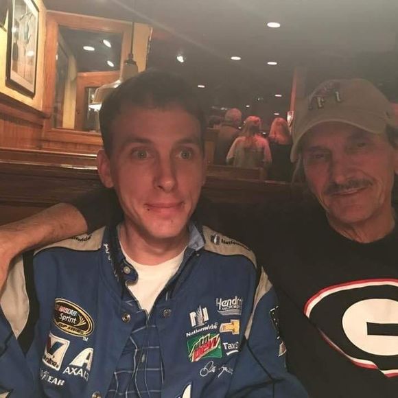 Meet your Posher, Nicolas - Picture 1 of 1